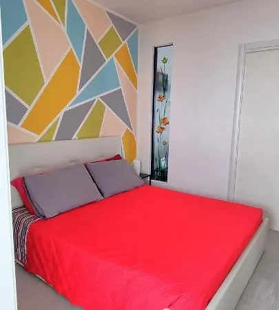 Apartment Happiness Desenzano-by Goccia Di
