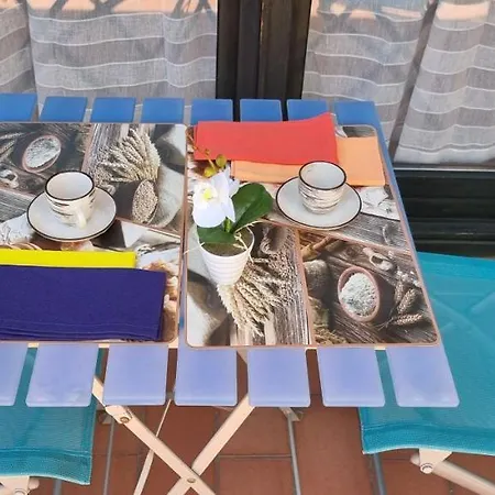 Apartment Happiness Desenzano-by Goccia Di Desenzano del Garda